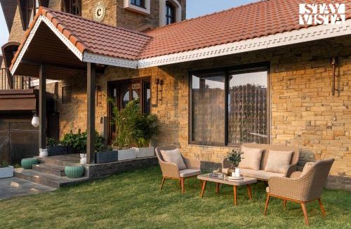 Anjaneri Villa | StayVista's Cerenity Castle - Lakeside Haven with Hill-View, Terrace & Indoor Entertainment