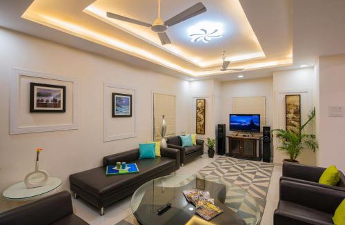 Tungarli Villa | StayVista's Maximus Villa - City-Center Villa with Private Pool, Gazebo, Games & Projector Room