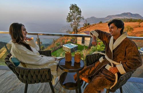 Lonavala Villa | StayVista's Ora Indulgent Living - Valley-View, Couple-Friendly Villa with Outdoor Jacuzzi - Romantic Getaway
