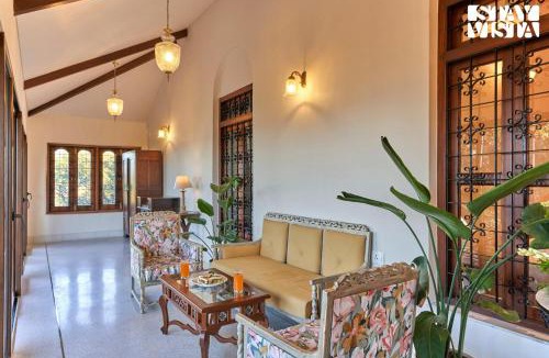 Bhim Nagar Villa | StayVista's Villa Terra - Valley & Lake-View Villa with Spacious Lawn & Indoor Activities