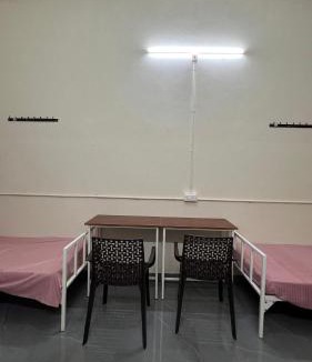 Malappuram Hostel | StayZO MENS HOSTEL & DAILY ROOMS