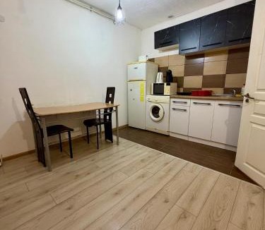 Floresti Apartment | Stejarului App