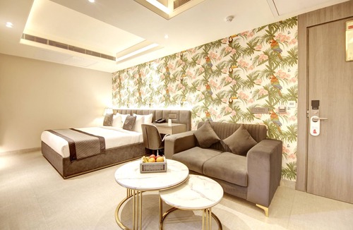 DLF Phase 3 Hotel | Stepstones Hotels and Inn