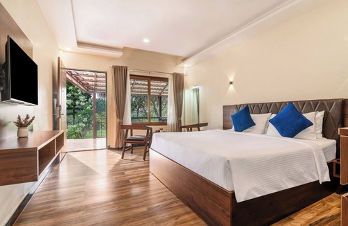 Badami Hotel | Sterling Banashree Badami