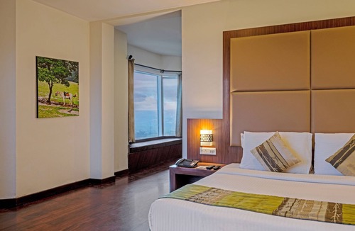 Ooty Hotel | Sterling Ooty Fern Hill