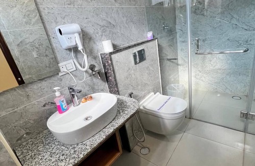 Narayanapura Hotel | sterling wood hotel