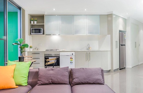 Strathfield Apartment | Strathfield sweet 2Br near Train Station/Shopping