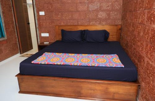 Kasaragod District Resort | STRIPGREENS BeACH & BACKWATER RESORT VALIYAPARAMBA