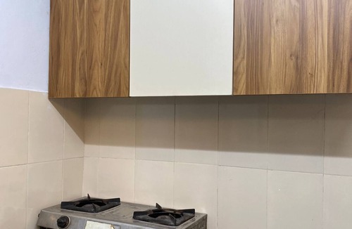Saket Apartment | Studio 1-bedroom apartment with WiFi, AC in fabulous New Delhi