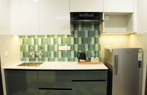 Sushant Lok Apartment | Studio Apartment near Golf Course road, Sector 43, Sushant Lok Phase 1