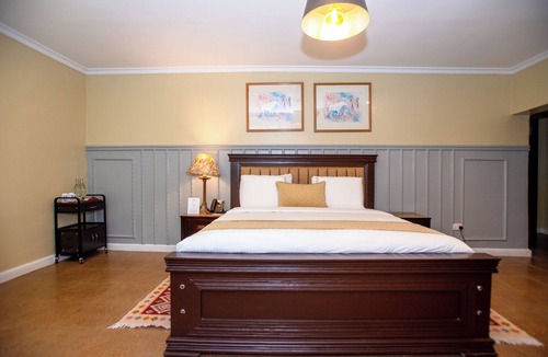 Muthaiga Hotel | Studio Apartment with Kitchen in Gigiri near UN Nairobi, Cozy Stead Garden House