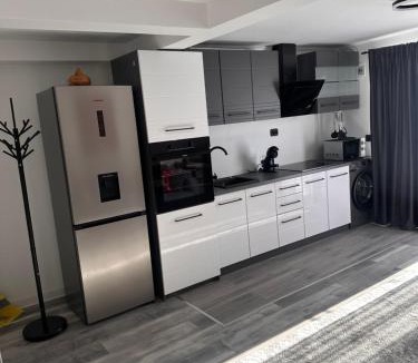 Craiova Apartment | Studio modern,ideal pentru 2 cupluri sau o familie cu 2 copii