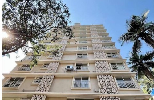 Kandivali East Apartment | Studio near Mindspace Malad west
