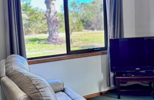 Whitemark Apartment | StudioONE Flinders Island