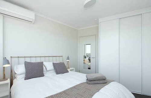 Maroubra Apartment | Stunning Ocean View Apartment
