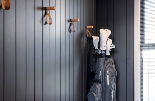 Currie Apartment | Style, space & comfort in the heart of Currie