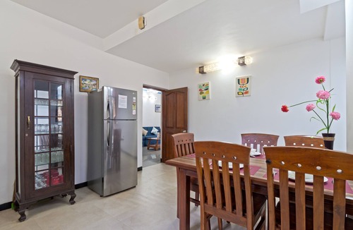 Gauravaddo Villa | Stylish 6-Bedroom Villa w/Pool & Seahorse Shower, 2 Min from Calangute Beach 🏖️
