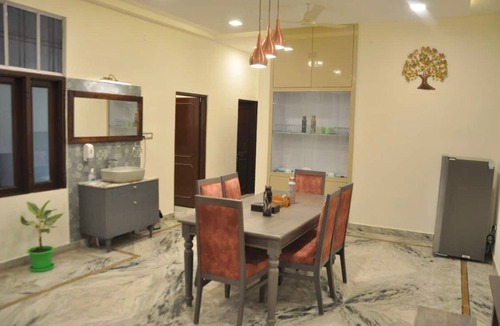 Jaipur Apartment | Stylish & Cozy Retreat