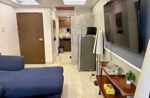 Bandra West Apartment | Stylish Fully Furnished 1BHK apartment in Heart of Bandra West, Hill Road.