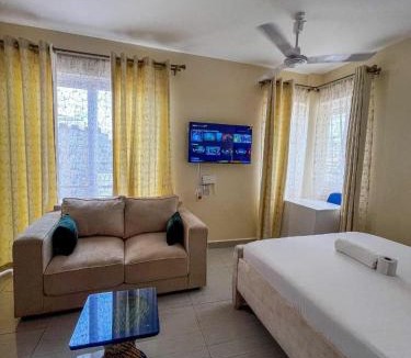 Nyali Apartment | Stylish Studio, Fully Serviced Nyali
