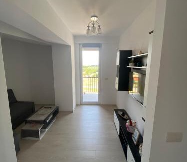 Timisoara Apartment | Suba's Apartment Free Parking Self Check-in