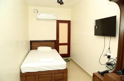 Pallavaram Hotel | Sudha Grand