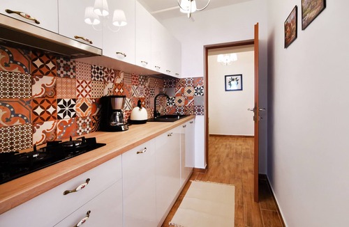 Sector 4 Apartment | Sudului 106 by MRG Apartments