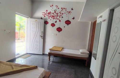 Chikkamagaluru Hotel | Sugarcane Homestay