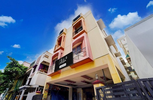 Gandhipuram House | SuiteHotel Apple Grand
