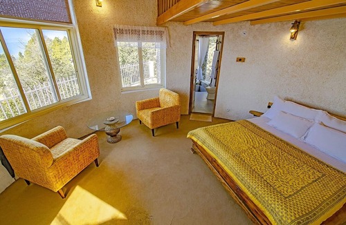 Jakh Hotel | Sukoon, Bhatrojkhan (Near Ranikhet)