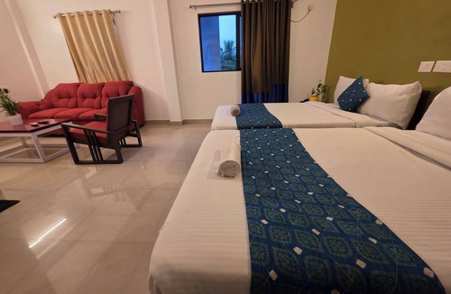 Mamangalam Hotel | Sulthan Hotel and Restaurant