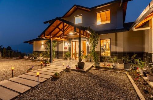 Kaul Villa | Summerfield Manor 5 Bedroom Garden Estate