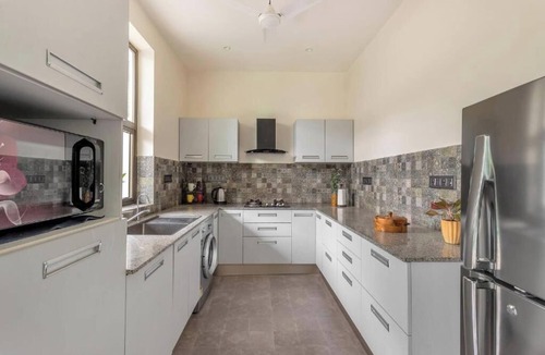 Nerul Villa | Sun Contemporary by Dia Hotels