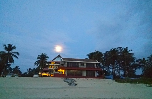 Inna Apartment | "Sun Sand Sea-Esta" 2BHK Luxury Beach Staycations