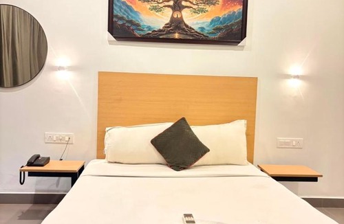 Perambur Purasavakam Hotel | Sun Stayz Inn - Anna Nagar