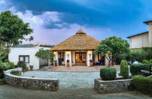 Bail Parao Hotel | Sunday Alaya Resort by CheckIn, Jim Corbett
