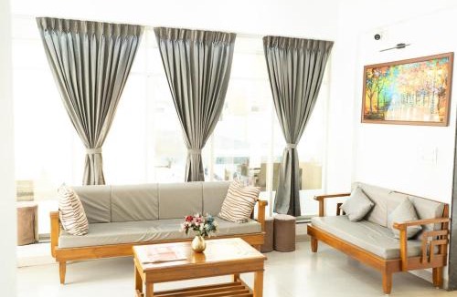 Satara Hotel | Sunny Executive