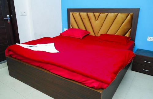 Chhatarpur Hotel | Sunrise Villa Chattarpur