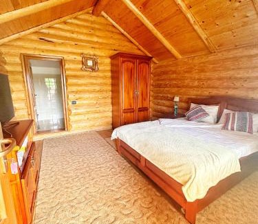 Piatra Neamt Cabin | Sunset By The Farm