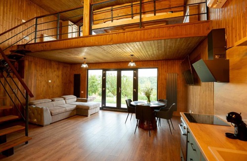 Valea Iasului House | SunsetPanoramaRetreat