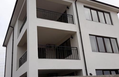 Navodari Apartment | Sunshine Apartments