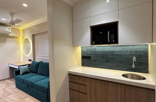 Khar Apartment | Sunshine B : A Cozy Apartment Premium Service Apartments, Khar - Bandra