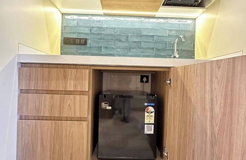 Khar Apartment | Sunshine B : A Cozy Apartment Premium Service Apartments, Khar - Bandra