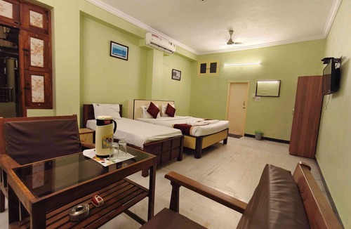 Vadapalani Hotel | SUNSHINE RESIDENCY
