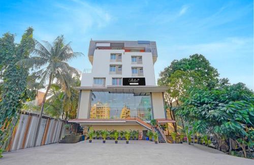 Baner Hotel | Super Collection O Baner Hillview Pune Formerly Siri Lodge