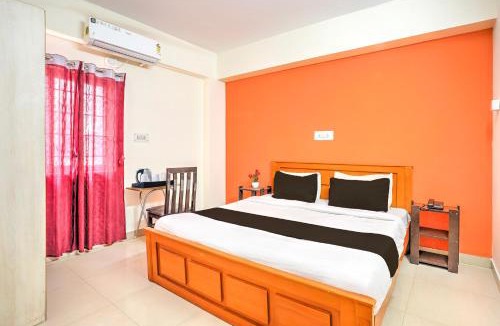 Whitefield Hotel | Super Collection O Kadugodi Tree Park Metro Station Bengaluru Formerly Royal Rooms