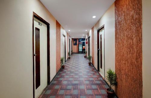 Hingana Hotel | Super Collection O Lokmanya Nagar Metro Station Formerly Hotel Siddhivinayak
