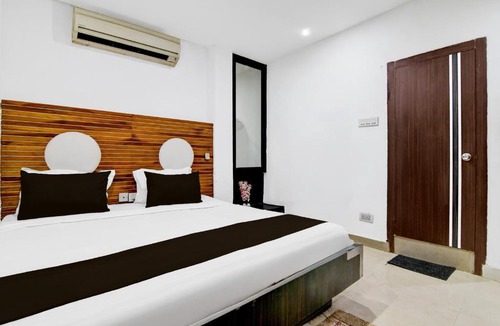 Ballygunge Hotel | Super Collection O Minto Park Formerly Hotel Gardenia