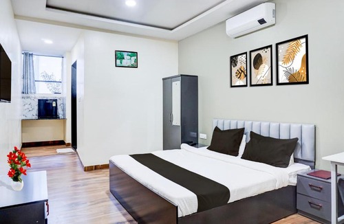 Baner Hotel | Super Collection O Pashan-Sus Road Baner Formerly Grey Stone