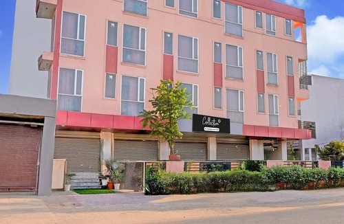 Jaipur House | Super Collection O Sunder Nagar Golvyas